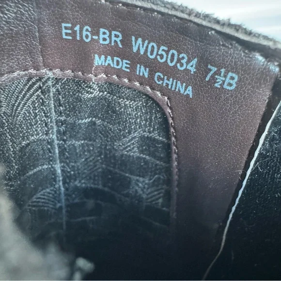 NWOB Cole Haan Hayes Gore Suede Bootie - Dark Brown - Size 7.5 - Picture 10 of 11